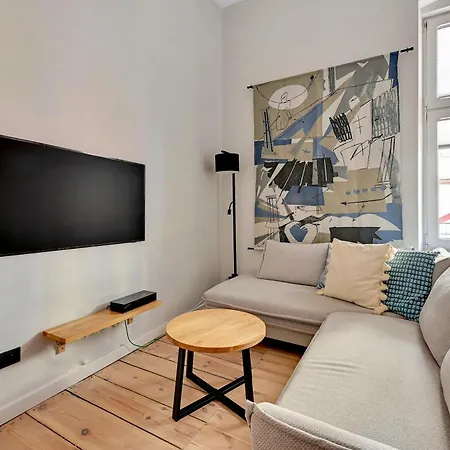 Azzuro Living - Cozy Two Bedroom Spot By The & Town By Lion Sopot