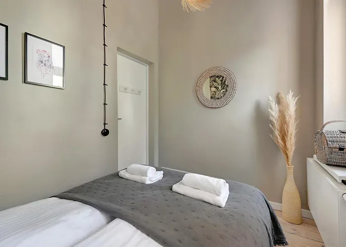 Azzuro Living - Cozy Two Bedroom Spot By The & Town By Lion Apartamento Sopot